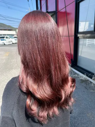 ロング カラー EIGHT サイショ ミズキのヘアスタイル