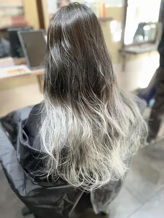 ロング パピヨンロゼ 髪質改善/ブリーチのヘアスタイル