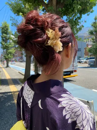 セミロング ヘアアレンジ 小日向 沙織のヘアスタイル