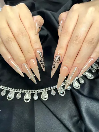 ネイル 27 Nail Salonのネイルデザイン