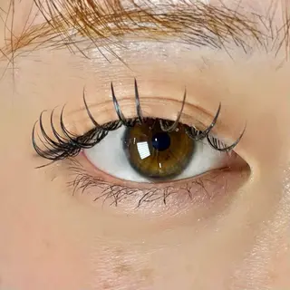 マツエク・マツパ アイサロン Seek 北梅田店のマツエク・マツパデザイン