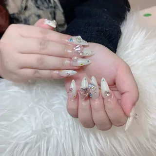 ネイル anh nail anne🤍のネイルデザイン