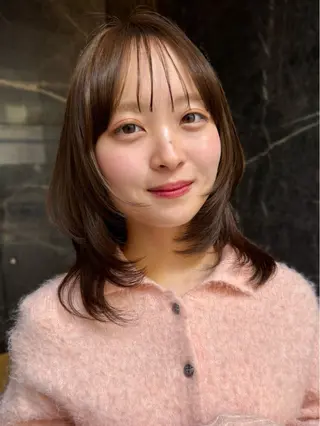 ミディアム 艶髪／レイヤー／ 透明感🎀／MARIのヘアスタイル