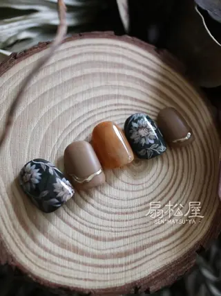 ネイル 扇松屋 marie.nのネイルデザイン