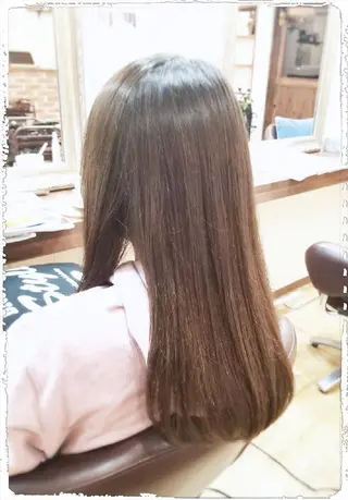 セミロング RIN hair factory所属・松本 清輝のヘアスタイル