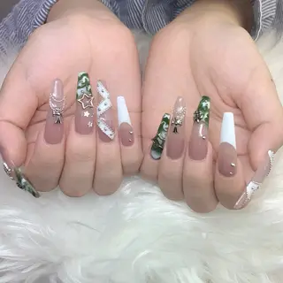 ネイル ヒユ ビューティーのネイルデザイン