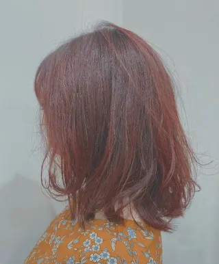 ミディアム 山本 夏未のヘアスタイル