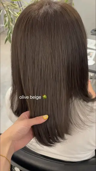 ミディアム SAKI 新宿のヘアスタイル