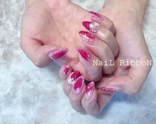 ネイル ネイルリボン 受付スタッフのネイルデザイン