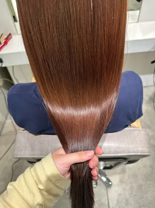 ロング hitomi 〜カラーモデル〜のヘアスタイル