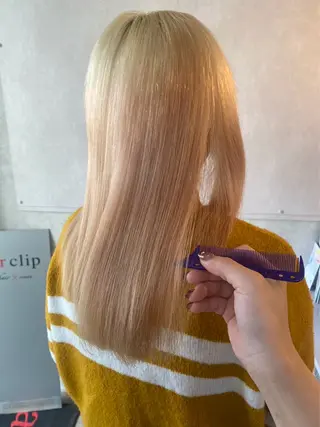 セミロング カラー ere 代々木公園所属・みほ/ニュアンス/ モード/艶カラーのヘアスタイル