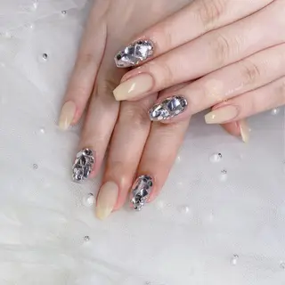 ネイル ネイルサロン 9Carats神田のネイルデザイン