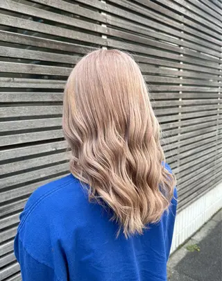 ミディアム カラー なずな 🧚のヘアスタイル