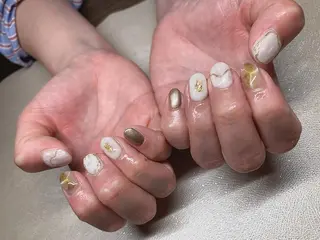 ネイル 𝐴𝑁𝑈𝐸 トラブル爪育成専門のネイルデザイン