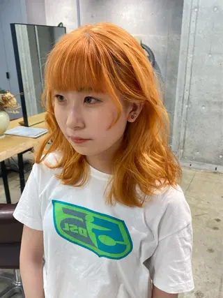 ミディアム カラー Yahiko ハイトーンのヘアスタイル