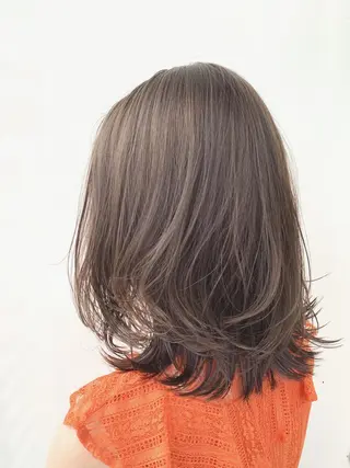 ミディアム カラー Zina福岡天神🪞 髪質改善🪞レイヤーのヘアスタイル