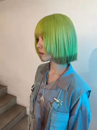 セミロング カラー ハイトーン/デザイン 🪐·˚⌖MIHOのヘアスタイル