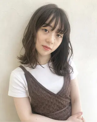 セミロング カラー nakahara madokaのヘアスタイル