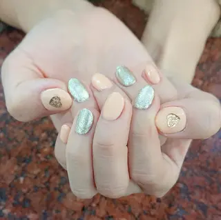 ネイル 🍒当日もOK🍒 𝑳𝑼𝑵𝑨花井のネイルデザイン