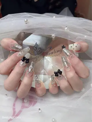 ネイル エンジェル ヒーリング 矢場町店のネイルデザイン
