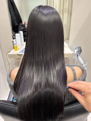 ロング カラー EMANONシェアサロン千葉所属・Manami☁️ 縮毛/カットモデルのヘアスタイル