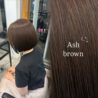 ショート カラー ハイトーン sala 透明感🎀💭のヘアスタイル