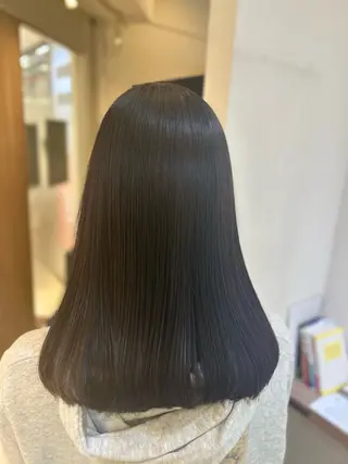 ミディアム 艶質改善/縮毛矯正 ササキナツミのヘアスタイル