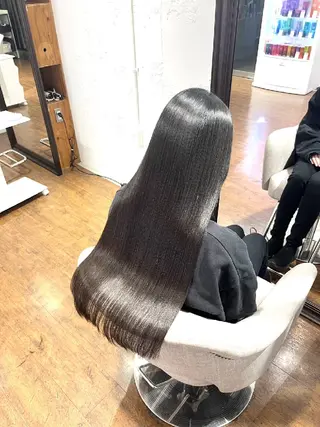 ロング 小河 恵子のヘアスタイル