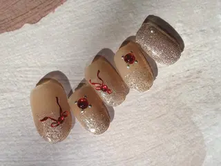 ネイル Moon's🌙💅 Shioriのネイルデザイン