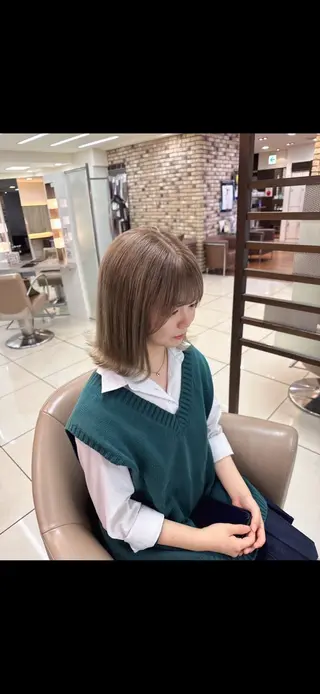 ミディアム カラー メンズ特化 センターパート特化のヘアスタイル