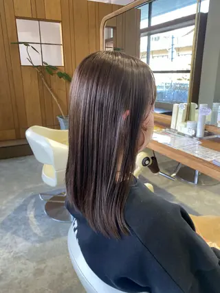 セミロング カラー fulam所属・MIKU ／fulamのヘアスタイル