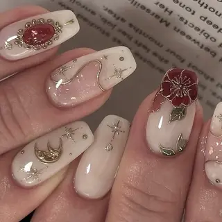 ネイル 花澤 梨乃のネイルデザイン