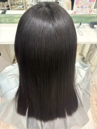 セミロング mo neのヘアスタイル