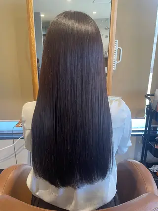 ロング カラー Mavie hair所属・髪質改善×潤艶カラー ⭐️岡田崇彰のヘアスタイル