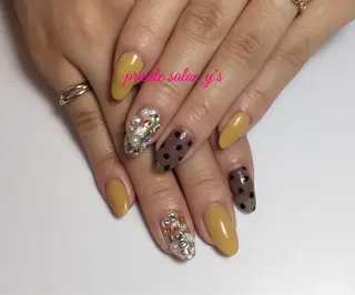 ネイル y' sのネイルデザイン