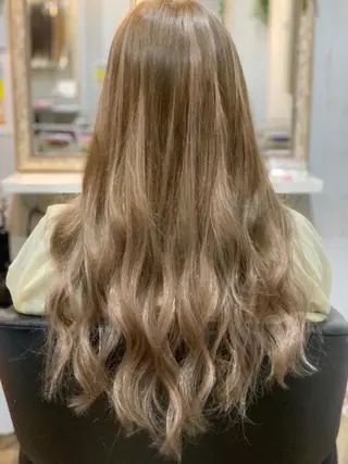 ロング カラー パーマ ヘアアレンジ チビ編み込みエクステ シールエクステのヘアスタイル