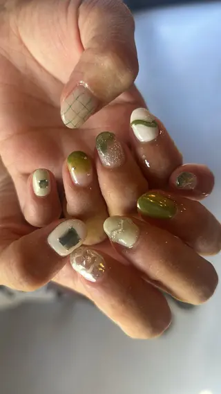 ネイル amunail所属・amunail浦川 歩のネイルデザイン