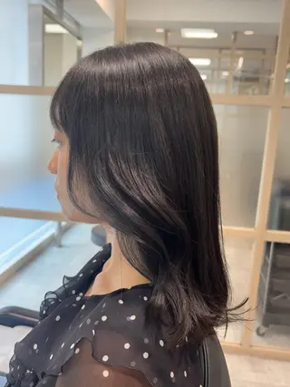 ロング カラー Eleanor 池袋店所属・🎀池袋🤍透明感 カラー  uRaraのヘアスタイル