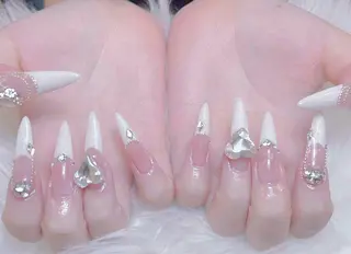 ネイル anh nail anne🤍のネイルデザイン