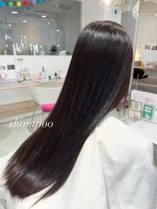 ロング MAISON DE BEAUTE 箕面店所属・銘苅 奈菜美のマツエク・マツパデザイン