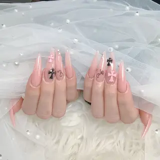 ネイル ENSalon 愛佳のネイルデザイン