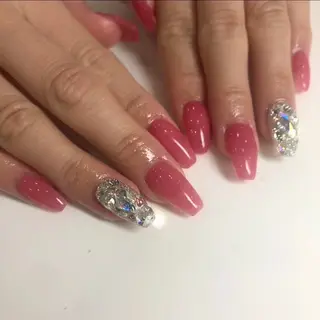 ネイル Nailsalon Merci所属・Merci momoのネイルデザイン