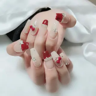 ネイル Amina nail salonのネイルデザイン