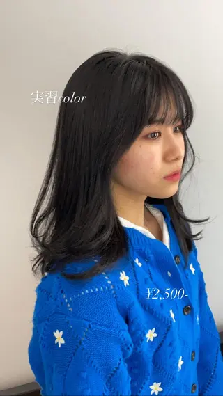 カラー 🎀ボブ+ハイトーン シュカ👶🏻のヘアスタイル