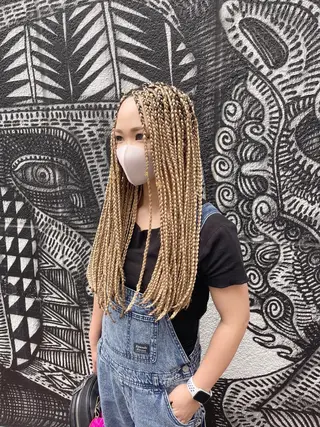 ロング カラー パーマ ヘアアレンジ マツエク・マツパ haco+所属・🌈派手髪エクステ ブレイズ🌈ひろとのヘアスタイル