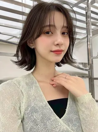 ミディアム カラー 美髪 Risaのヘアスタイル