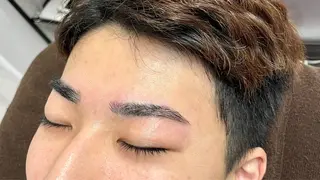 メンズ アイブロウ bjyou by art-Lago　ビジュー　byアールラーゴ所属・bjyou/マツパ/ マツエク 韓国風のマツエク・マツパデザイン