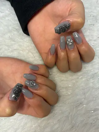 ネイル kajitani yukinaのネイルデザイン