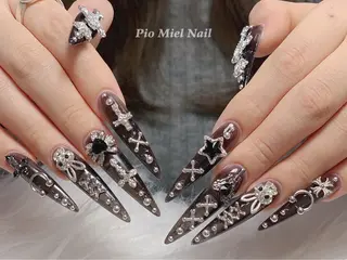 ネイル HANA 長さだしのネイルデザイン