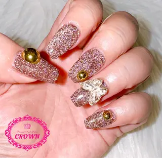 ネイル CROWN プライベートサロンのネイルデザイン